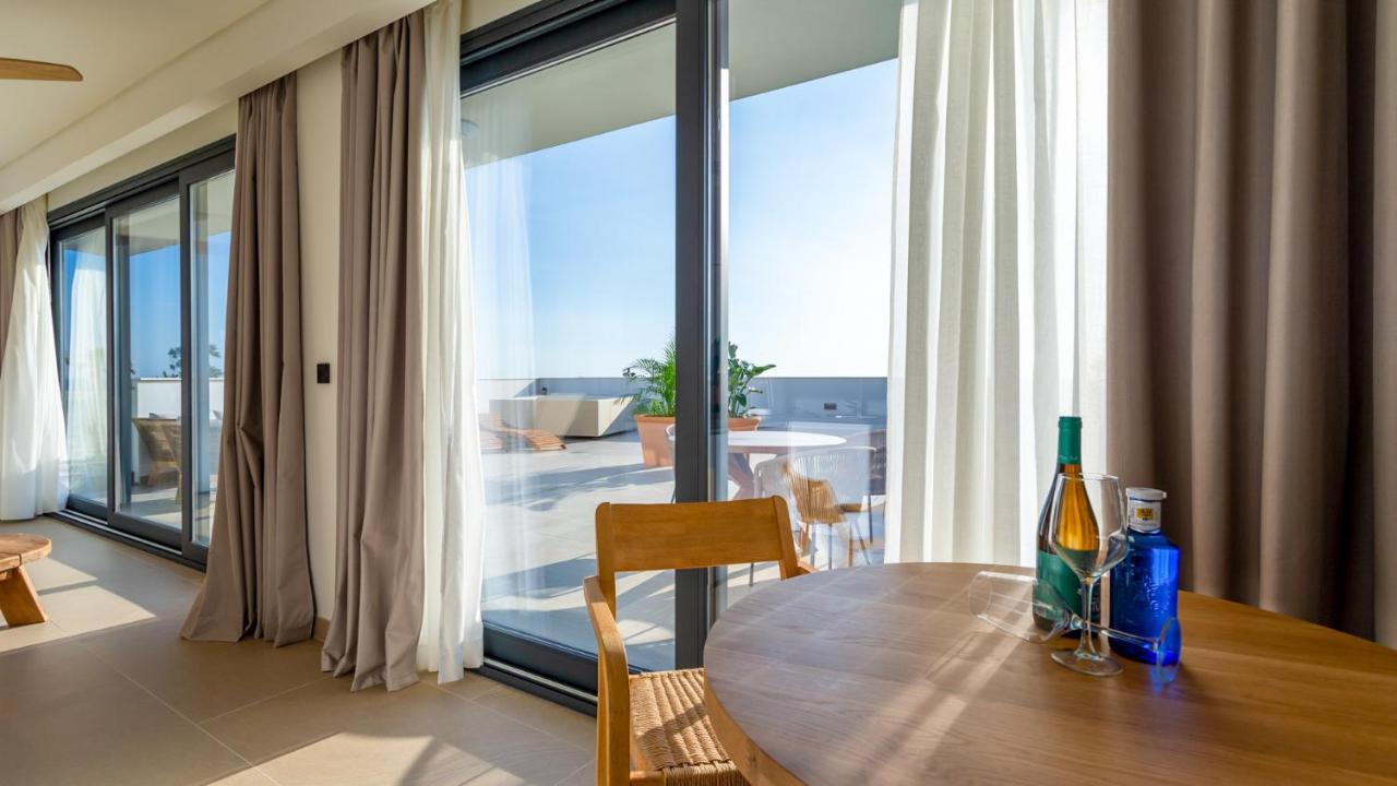 Hotel Apartamentos Hamus Conil De La Frontera Luaran gambar