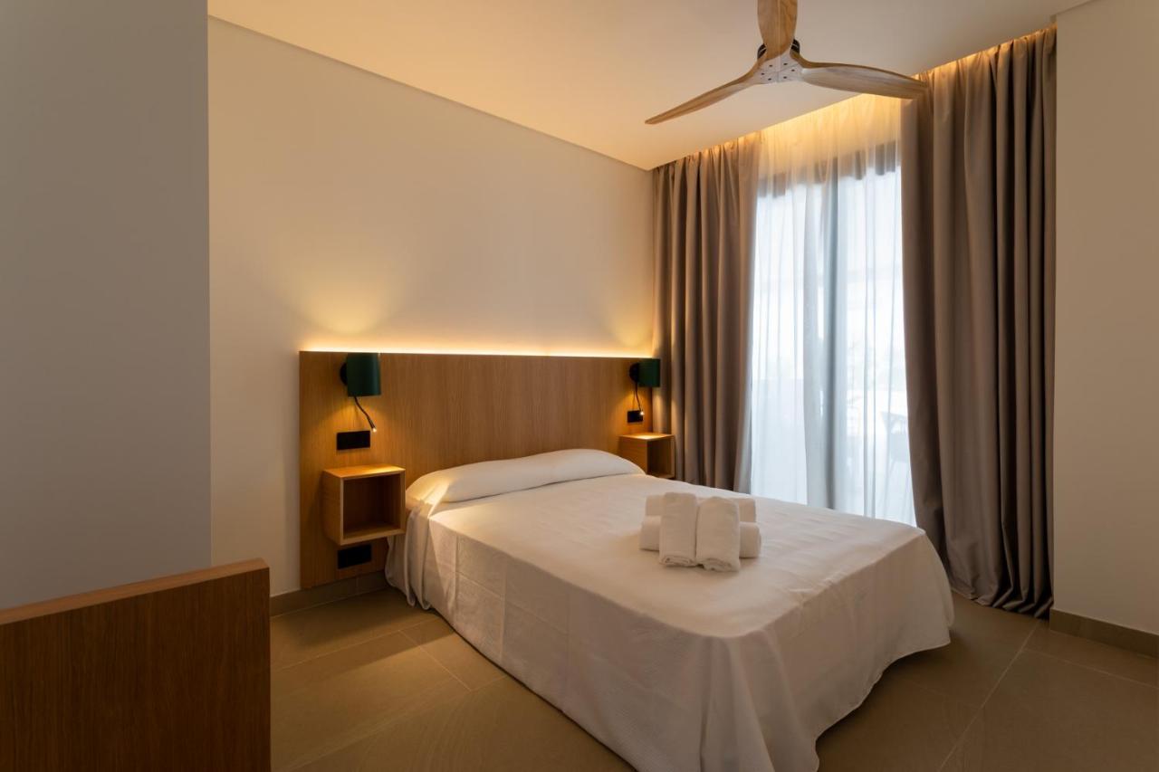 Hotel Apartamentos Hamus Conil De La Frontera Luaran gambar